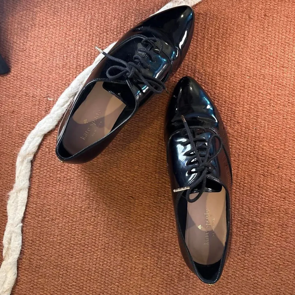 Kate Spade Black Patent Leather Oxfords Size 6M Glossy Dress Shoes Tuxedo Flat